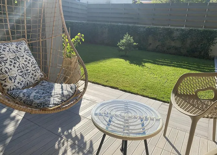 Eli - Luxury Nature Getaway - Strategically Located For Exploration - Onsite Power For Electric Vehicle