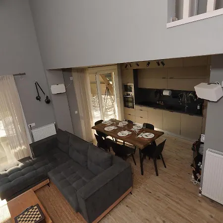 Villa Eli - Luxury Nature Getaway - Strategically Located For Exploration - Onsite Power For Electric Vehicle Fourka