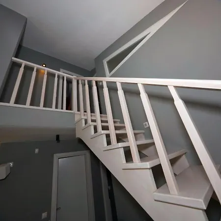 Eli - Luxury Nature Getaway - Strategically Located For Exploration - Onsite Power For Electric Vehicle Фурка