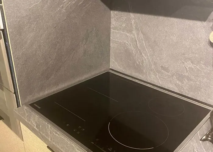 Eli - Luxury Nature Getaway - Strategically Located For Exploration - Onsite Power For Electric Vehicle Fourka