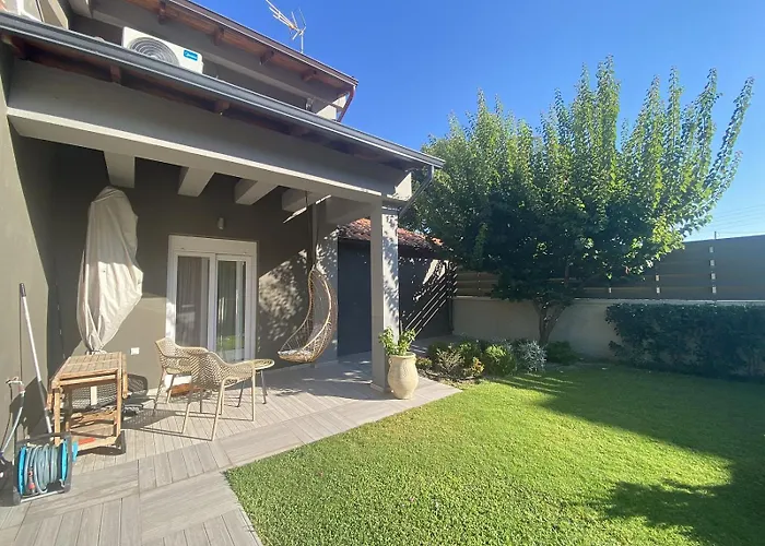 Eli - Luxury Nature Getaway - Strategically Located For Exploration - Onsite Power For Electric Vehicle Fourka