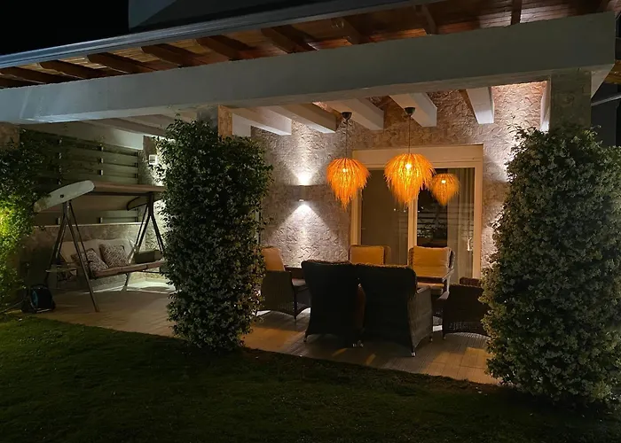 Eli - Luxury Nature Getaway - Strategically Located For Exploration - Onsite Power For Electric Vehicle