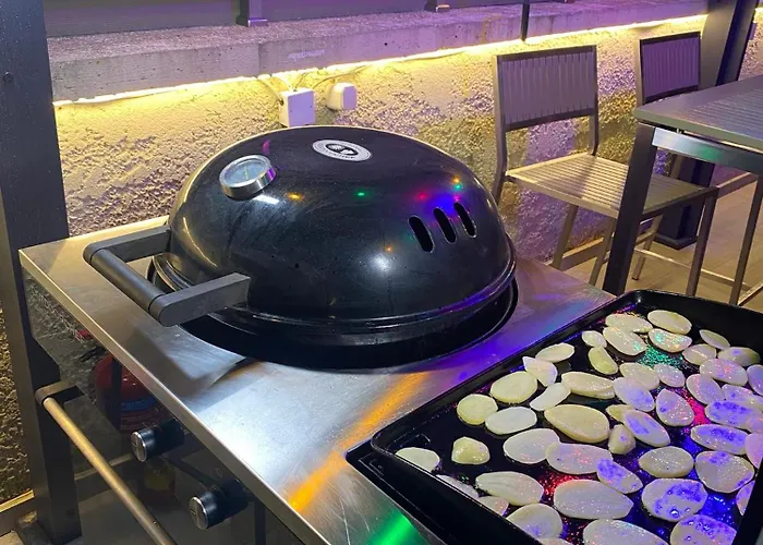 Eli - Luxury Nature Getaway - Strategically Located For Exploration - Onsite Power For Electric Vehicle * Fourka